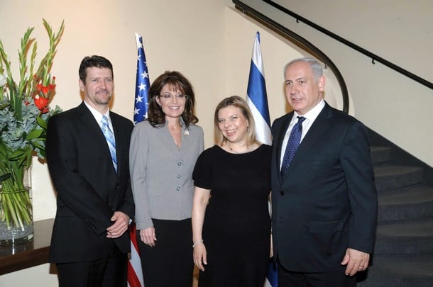 http://www.thegatewaypundit.com/wp-content/uploads/2011/03/palin-netanyahu.jpg