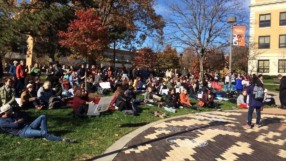 bowling-green-u-protest