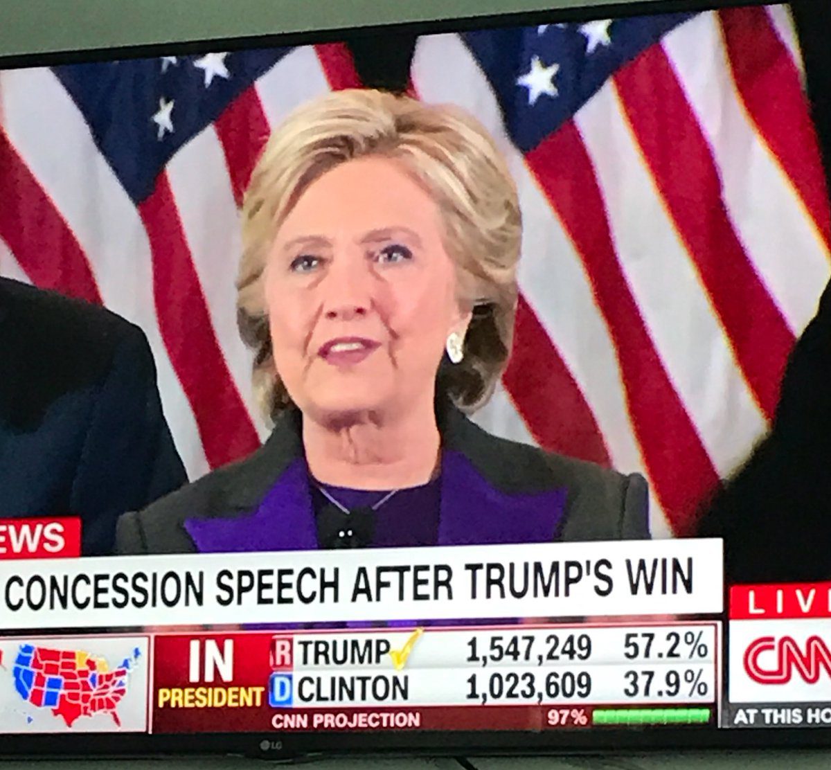 hillary-concedes