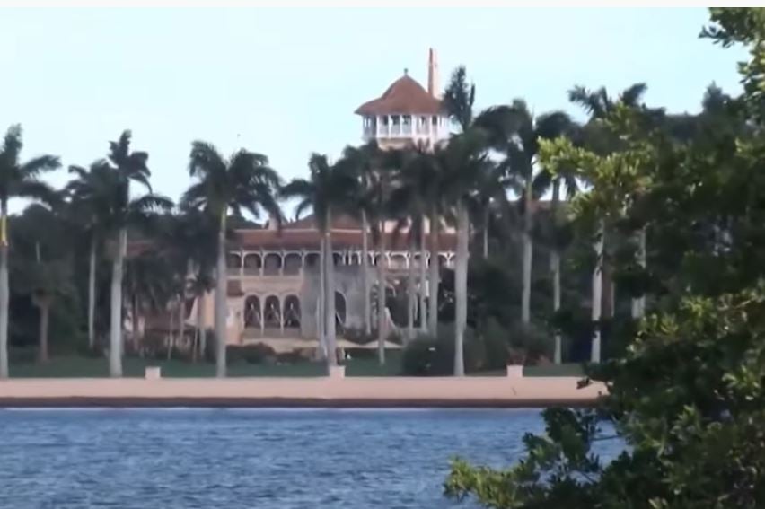 Breitbart: Mar-a-Lago Search Warrant Shows Feds Waited Three Days to Launch Raid on Trump Home; Politico and NBC: Trump Investigated for Suspected Espionage Act, Obstruction of Justice Violations (Update)