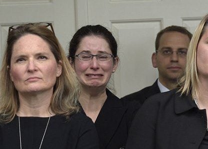 obama-crying-staff
