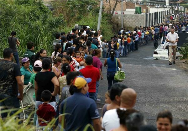 venezuela food line