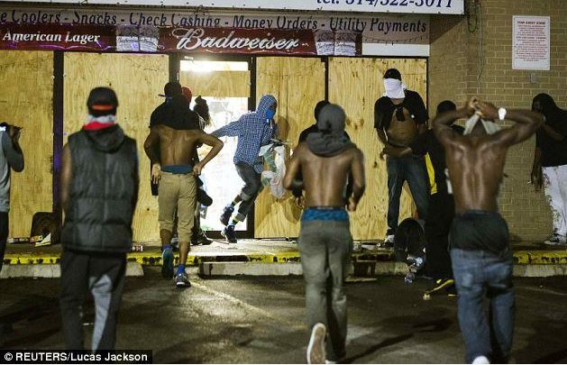 looters ferguson