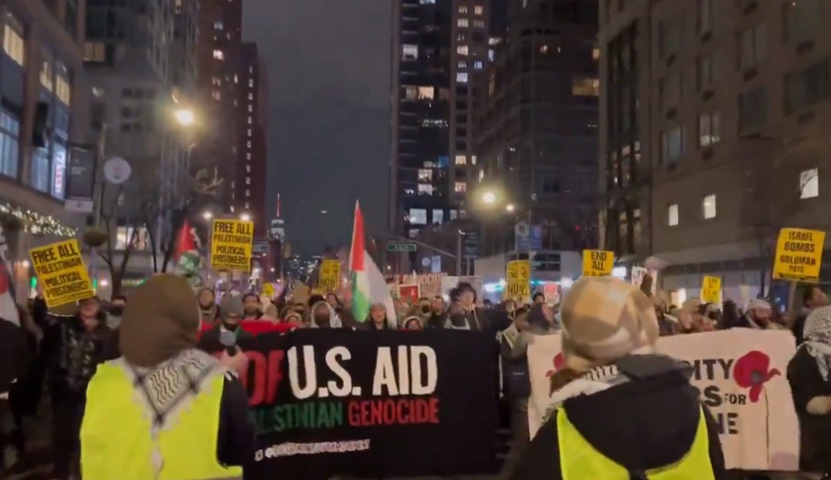 Gran marcha de protesta a favor de Hamas avanza hacia Times Square para arruinar el Año Nuevo para millones de estadounidenses | The Gateway Pundit