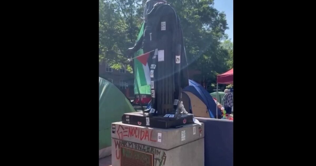 Pro-Gaza Protesters Vandalize GW University Campus, Desecrate George Washington Statue with Anti-American Graffiti – VIDEO