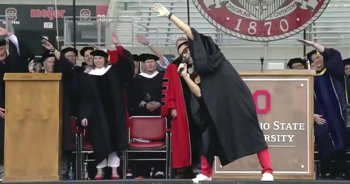 Ohio State Graduates Suffer Through ‘The Worst Commencement Address in the History of Commencement Addresses’
