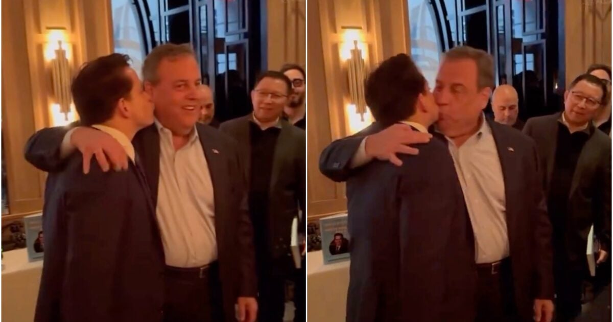 Trump-Hater Chris Christie Turns Cheek Peck into Smooch with Anthony Scaramucci in Viral Video
