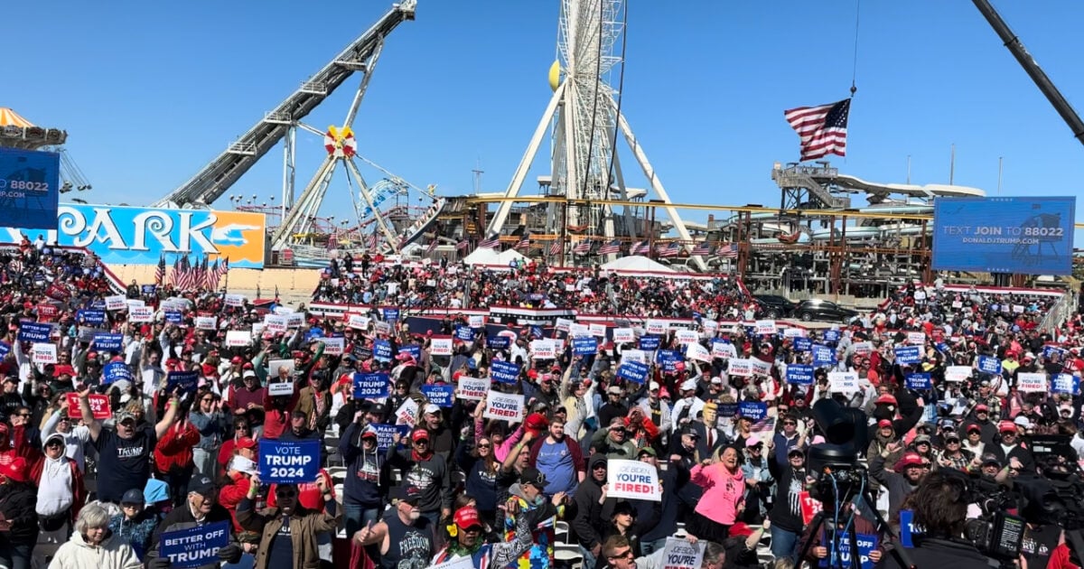 WATCH LIVE: President Trump Speaks to MASSIVE Crowd of Estimated 80,000 in Wildwood, NJ – “LARGEST POLITICAL RALLY IN THE STATE OF NEW JERSEY HISTORY”