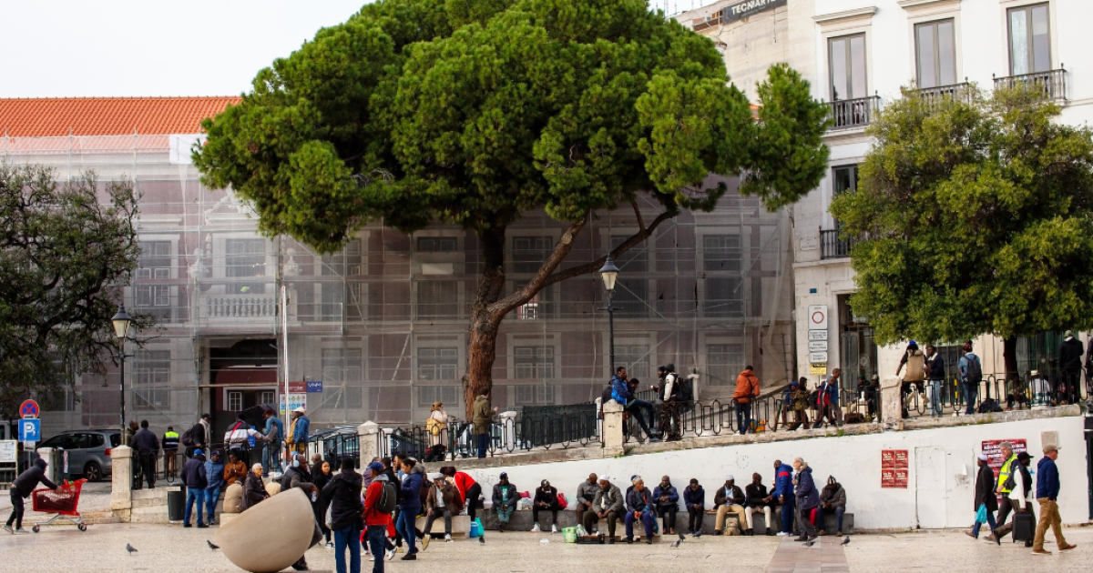 Illegal Moroccan Migrants Are Hiding and Abandoning Parks and Plazas Across Madrid and Other Major Spanish Cities