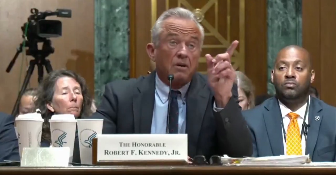 RFK Jr. Torches Democrat Senator Elizabeth Warren During Hearing on TrumpRx Drug Price Cuts (VIDEO)