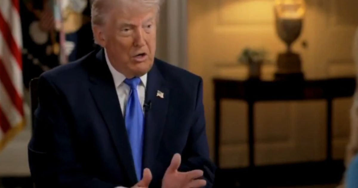 WATCH: Trump Jokes About How NFL Should Sign Gunman Who Sprinted 45 Yards ‘Like a Blur’ at WHCD — ‘He Was Fast!’