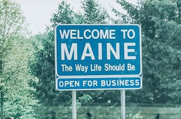 Woke Couple Wakes Up to a Disgusting Surprise After Fleeing Texas for Maine Because of ‘Climate Change’