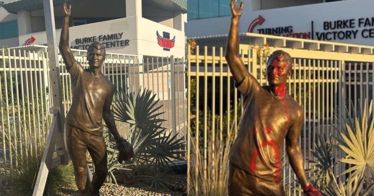 SICK: Leftists Vandalize Newly Unveiled Charlie Kirk Statue at TPUSA Headquarters in Phoenix with Red Paint to Symbolize Blood (VIDEO) * The Gateway Pundit * by Jordan Conradson