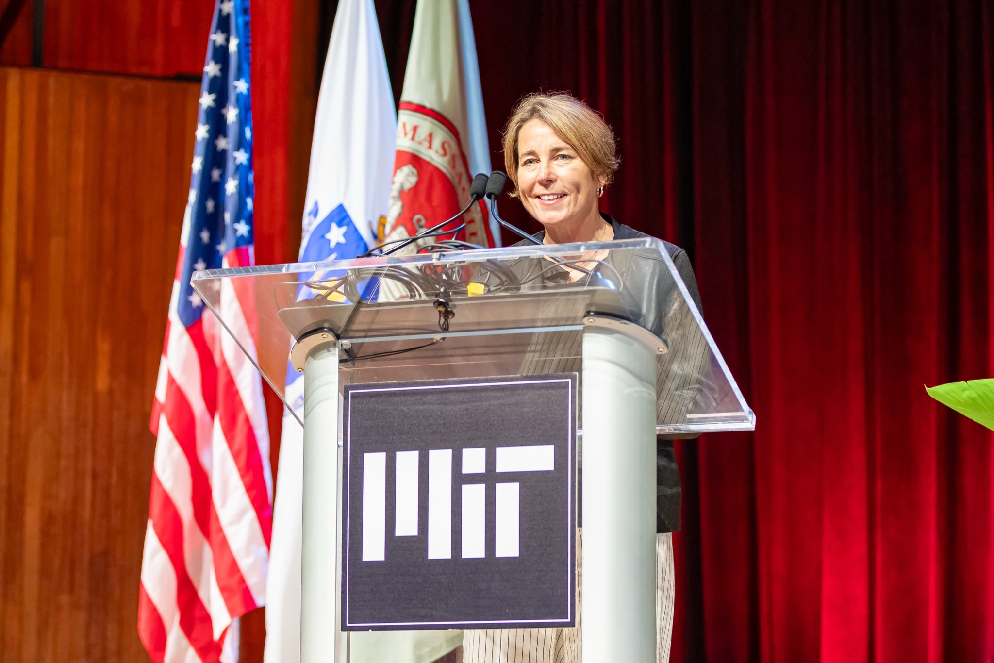 HYPOCRISY: Crazed Democrat Gov. Maura Healey, Who Sued Exxon and Bragged She “Stopped Two Gas Pipelines,” Now Begs Trump’s Energy Secretary to Fast-Track a Natural Gas Expansion