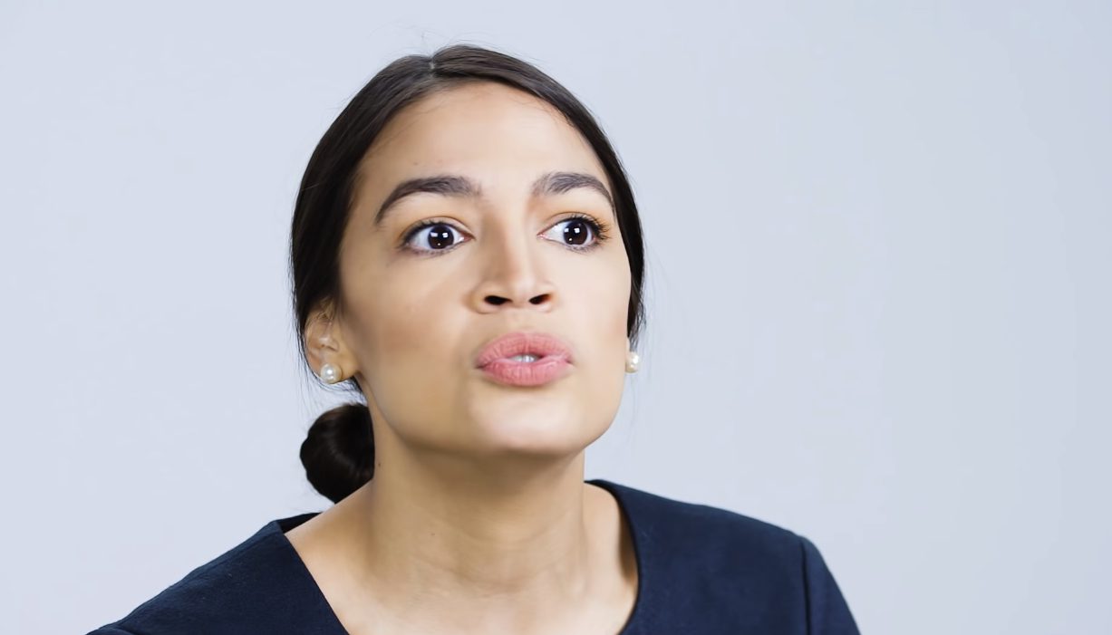 Angry AOC Admits Capitol Police Held the Doors Wide Open on January 6 (VIDEO) | The Gateway Pundit | by Jim Hᴏft