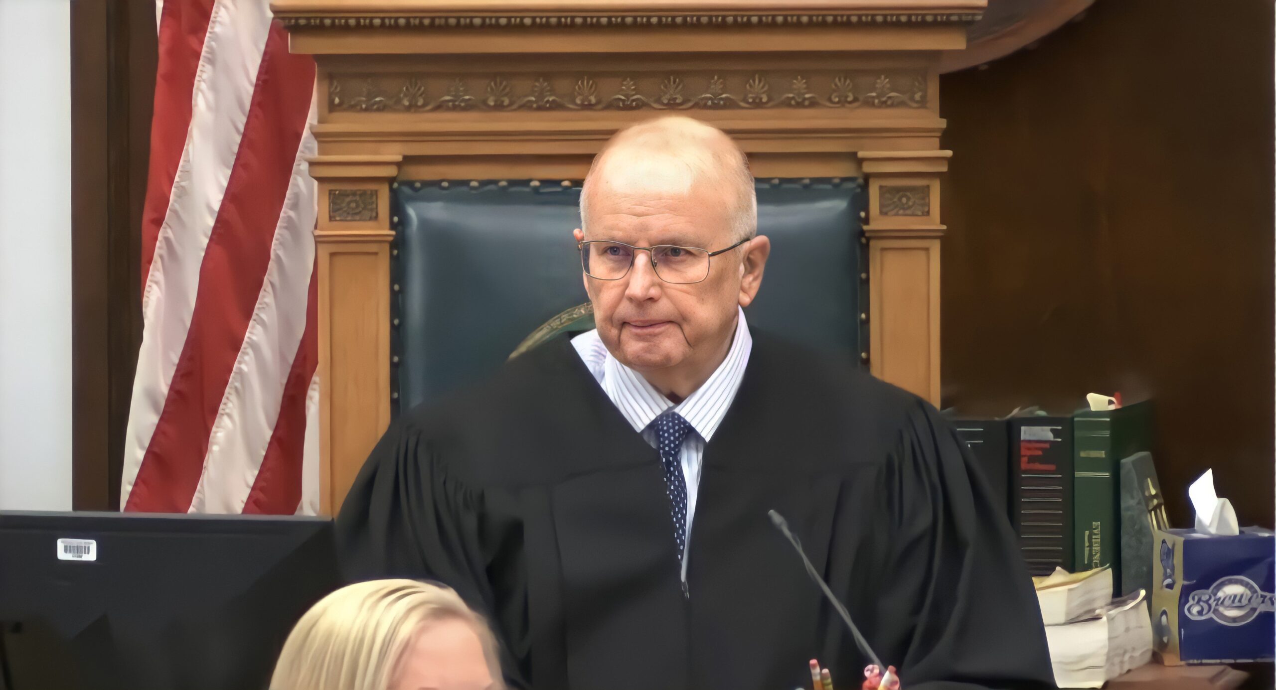 Jury Threatening Begins: Judge Schroeder Says Someone Tried to Doxx Jury in Kyle Rittenhouse Trial (VIDEO) | The Gateway Pundit | by Jim Hᴏft