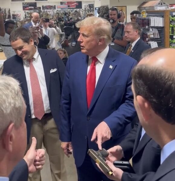 EPIC! Trump Buys New Glock in South Carolina Before Speaking at Event (VIDEO)