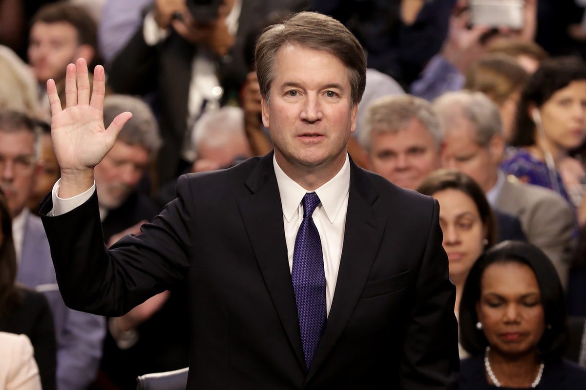 Roberts and Kavanaugh Side with Lefties, Allow Healthcare Worker Vax Mandate to Stand | The Gateway Pundit | by Cristina Laila