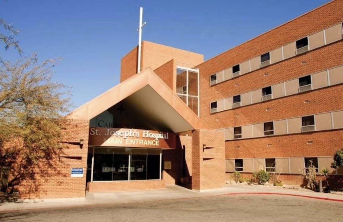 REPORT: People Are Dying In the Hallways and Waiting Room At St. Joseph's Hospital in Tucson, AZ Due To Staffing Shortages Caused By COVID Restrictions (AUDIO) | The Gateway Pundit | by Jordan Conradson
