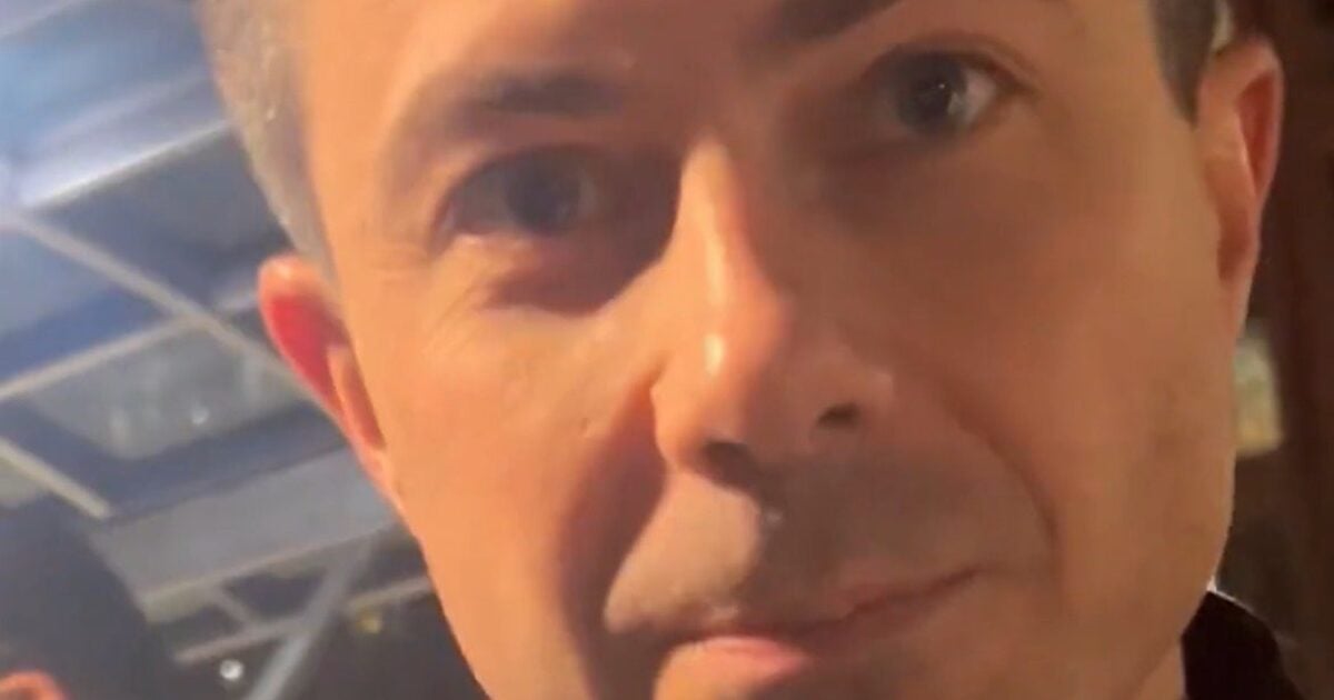 "I'm Taking Some Personal Time": Buttigieg Refuses to Answer Daily Caller Reporter's Questions on East Palestine, But Creepily Snaps Her Photo (Video) | The Gateway Pundit | by Kristinn Taylor