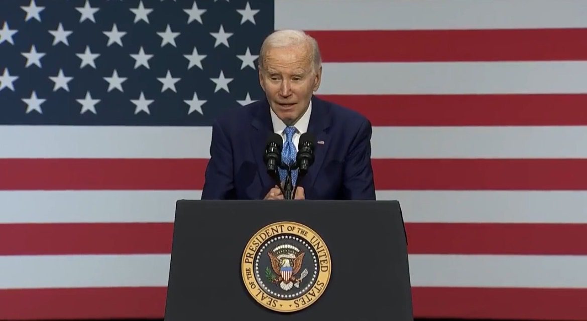 Joe Biden Slurs, Invents a New Language in Virginia Speech (VIDEO)