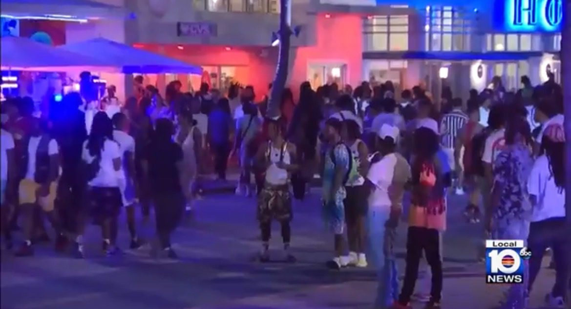 Spring Break Mayhem! Miami Beach Officials Impose Curfew After Two Fatal Shootings This Weekend (VIDEO)