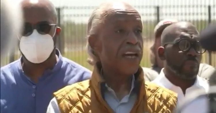 "Get Out of Texas!" - Professional Race Hustler Al Sharpton Heckled During Border Visit (VIDEO) | The Gateway Pundit | by Cristina Laila