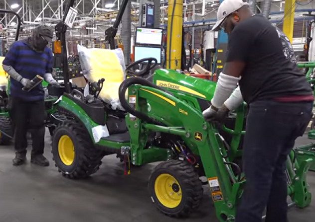 John Deere Corporate Might Have Reason to Panic, But Farmers Will Love What’s Happening