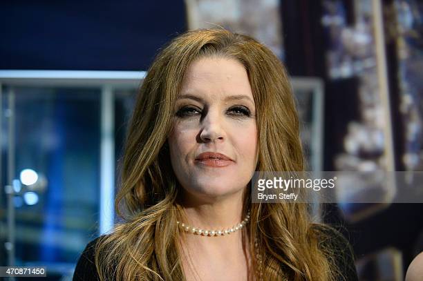 Another Vax Attack? 54-Year-Old Lisa Marie Presley Suffered Full Cardiac Arrest at Home, Rushed to Hospital