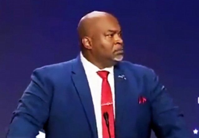 North Carolina Lt. Governor Mark Robinson Endorses Trump for 2024 – Crowd Goes Wild (VIDEO)