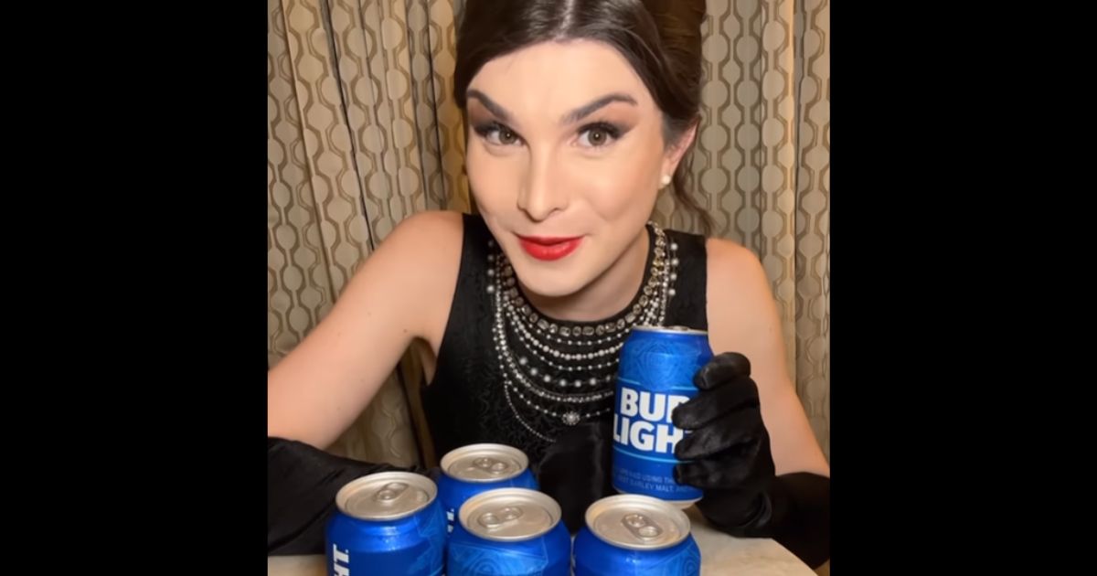 Dylan Mulvaney promotes Bud Light.