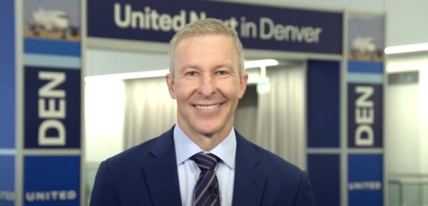 While Thousands of United Airlines Passengers Are Left Stranded, CEO Scott Kirby Flees Chaos on Private Jet