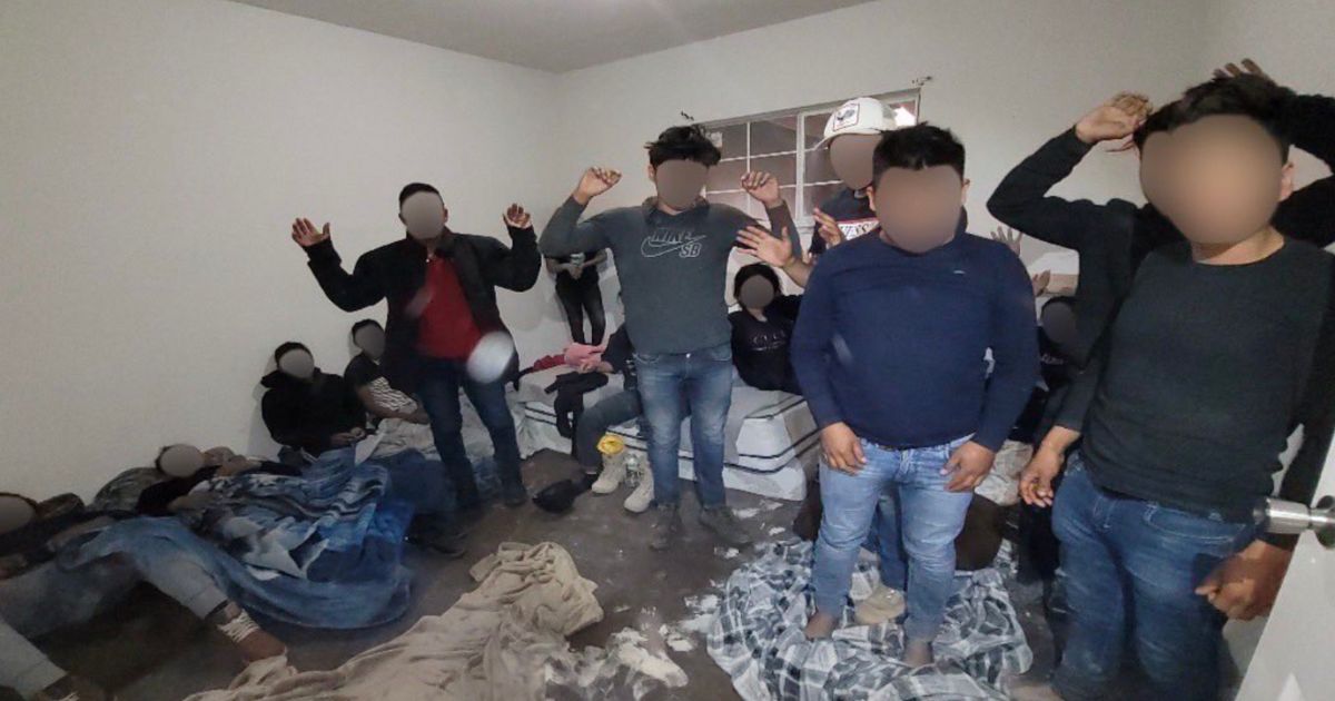 Human ‘Stash House’ Busted in Southwestern US, 54 People Found Living in Squalor