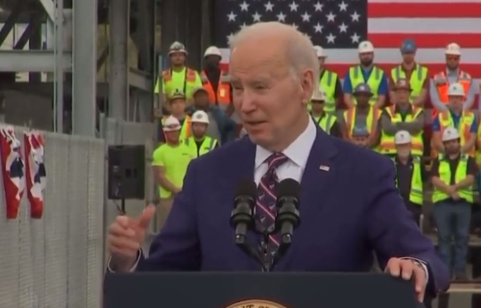 Joe Biden in North Carolina: “I sent flowers to your wife. I don’t know about you. You better damn well be on time for that dinner. He has dinner later tonight, I’m not gonna tell you the time”