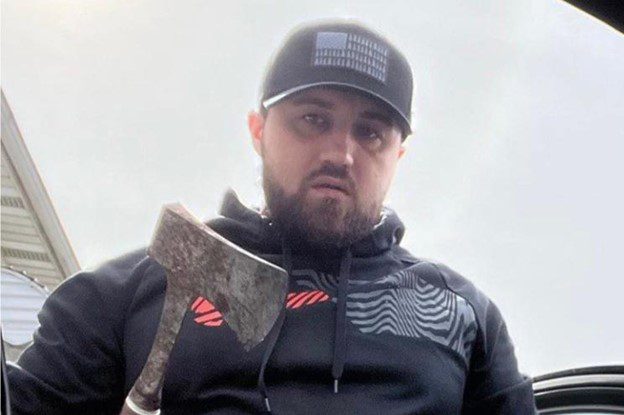 Ax-Wielding ISIS Supporter Arrested After Threatening to “Crucify” and Kill Police at St Patrick’s Day Parade – Faces Only Five Years in Prison