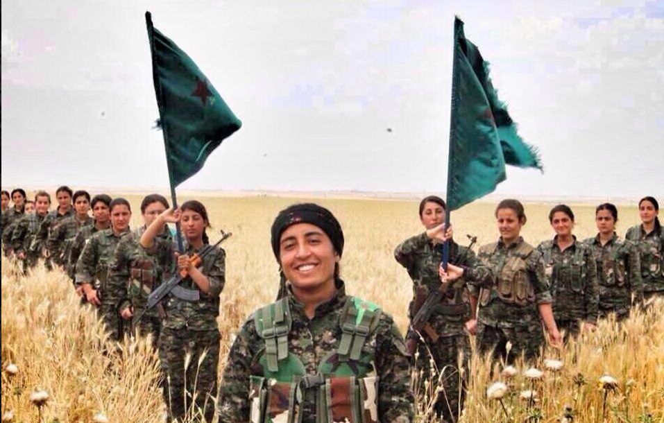 kurdish female soldiers