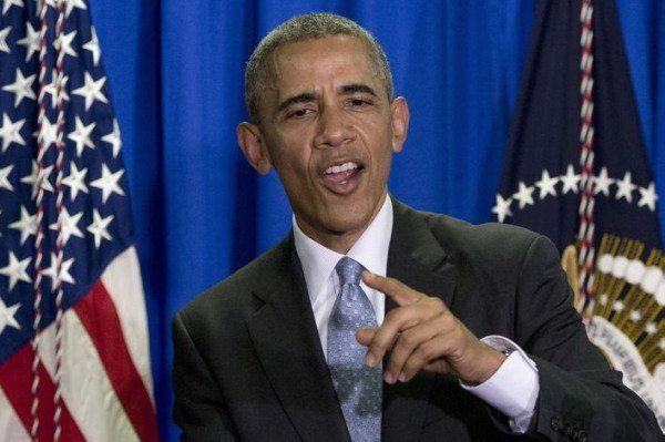 obama snaps hillary emails