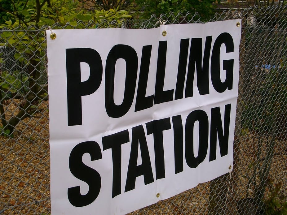 polling-station-vote.jpg