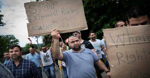refugee march vacation