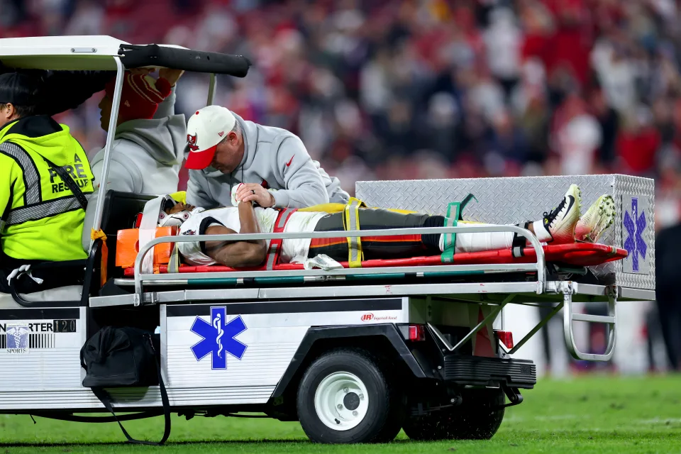 Tampa Bay Buccaneers Receiver Russell Gage Taken Off the Field and Hospitalized After Sustaining an Undisclosed Injury - Update: Concussion and Neck Injury (VIDEO) | The Gateway Pundit | by Jim Hᴏft