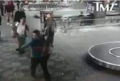 shooter-santiago-airport