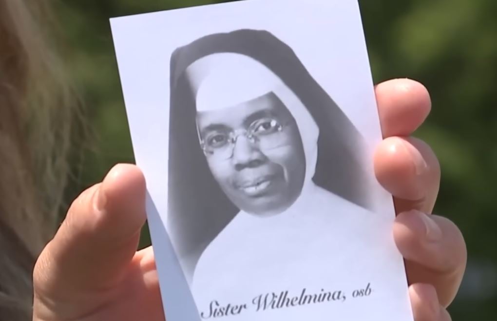 MIRACLE IN MISSOURI: Catholics Flock to Missouri Convent to See Exhumed Remains of Sister Wilhelmina Lancaster Whose Body Is Intact After Her Death Four Years Ago