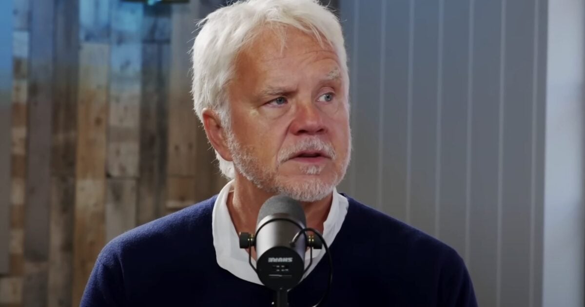 Leftist Actor Tim Robbins Now Regrets Adhering “Orwellian” and Politicized Government Mandates During Pandemic | The Gateway Pundit | by Jim Hᴏft