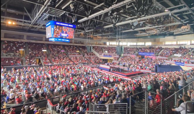 Trump Draws Another Massive Crowd in Erie, PA – NO OTHER POLITICIAN in America Can Outdo Donald Trump!