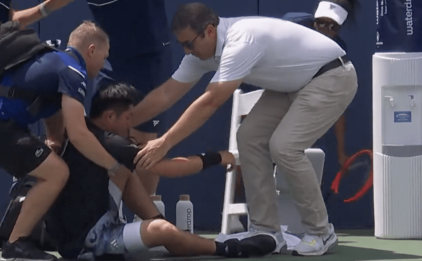 Chinese Tennis Star Withdraws from Match After Collapsing Again on Court, Weeks Following Health Scare at Wimbledon (VIDEO)